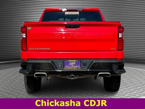 Used 2021 Chevrolet Silverado 1500 LT Trail Boss w/ Convenience Package II image 5