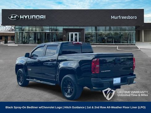 Used 2022 Chevrolet Colorado Z71 w/ Z71 Midnight Edition AWD/4WD image 8