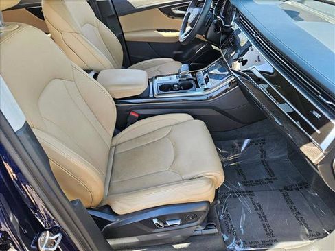 Used 2024 Audi Q7 3.0T Prestige w/ Prestige Package image 19