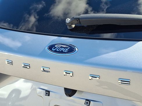 Used 2023 Ford Escape ST-Line Select w/ Tech Pack #2 AWD/4WD image 30