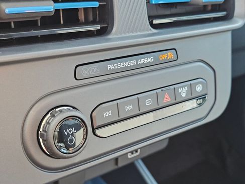 New 2026 Ford Maverick XLT AWD/4WD image 27
