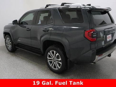 Used 2025 Toyota 4Runner Limited image 9