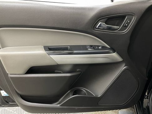 Certified 2016 Chevrolet Colorado LT w/ LT Convenience Package AWD/4WD image 22