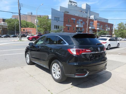 Used 2017 Acura RDX AWD w/ Technology Package image 5