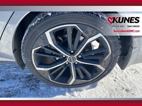 Used 2024 Nissan Altima 2.5 SR image 23