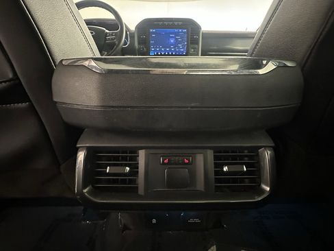Used 2022 Ford F150 Lariat w/ Equipment Group 502A High AWD/4WD image 28
