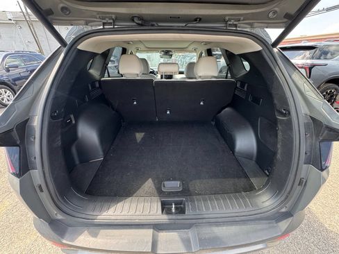 Used 2024 Hyundai Tucson Limited FWD image 27