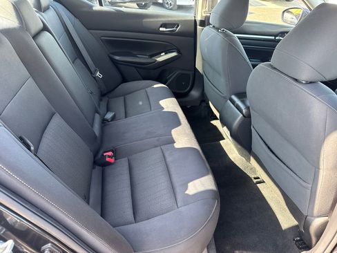 Used 2021 Nissan Altima 2.5 SV image 18