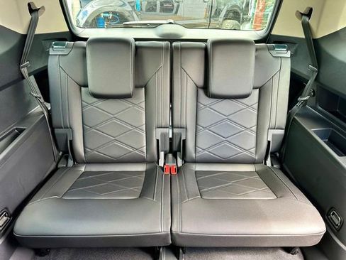 New 2026 Volkswagen Atlas SE FWD image 20