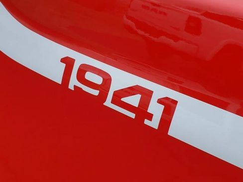 New 2026 Jeep Wrangler Unlimited Rubicon w/ Whitecap Package image 30