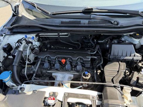 Used 2017 Honda HR-V EX image 22