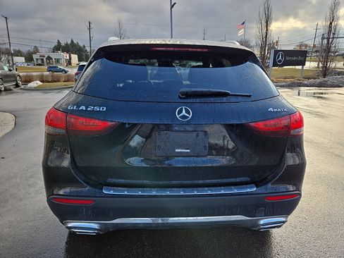Certified 2023 Mercedes-Benz GLA 250 4MATIC image 4