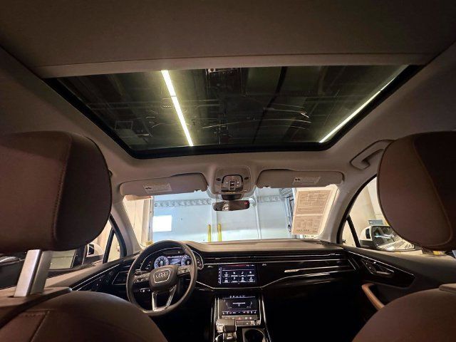 Certified 2023 Audi Q7 3.0T Premium Plus w/ Premium Plus Package AWD/4WD image 18