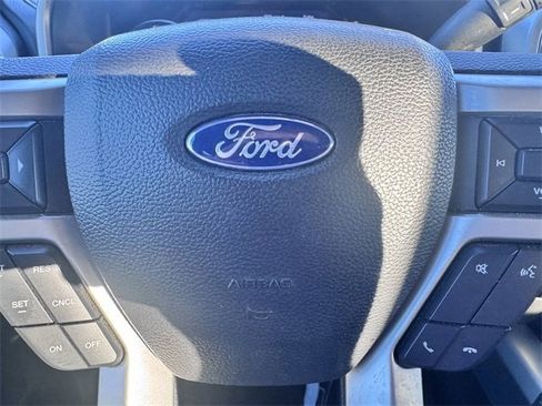Used 2021 Ford F250 Lariat image 16