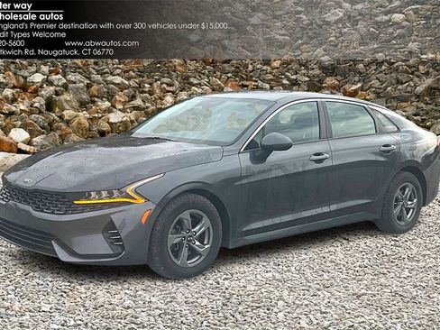 Used 2021 Kia K5 LXS image 1