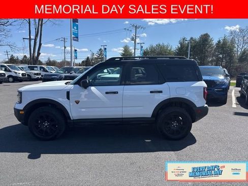 Used 2025 Ford Bronco Sport Badlands AWD/4WD image 4
