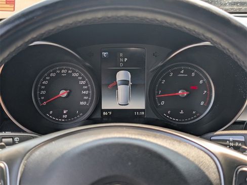 Used 2019 Mercedes-Benz GLC 300 4MATIC image 27