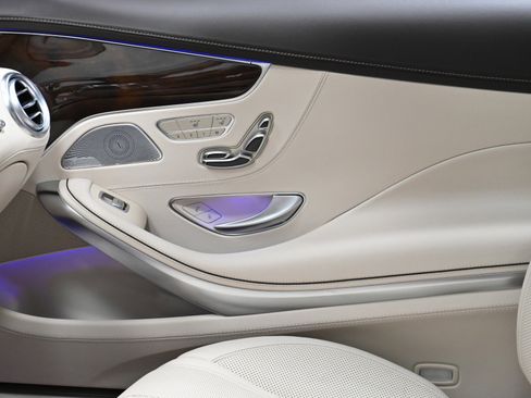 Used 2015 Mercedes-Benz S 550 4MATIC Coupe image 27