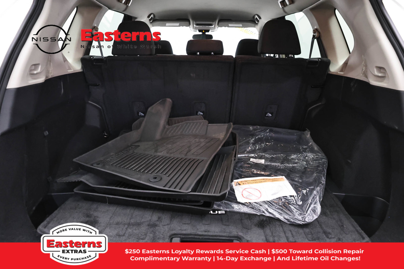 Used 2023 Nissan Rogue S AWD/4WD image 9