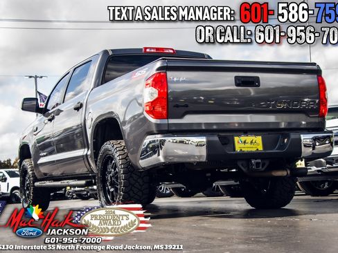 Used 2017 Toyota Tundra SR5 w/ SR5 Upgrade Package image 6