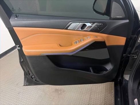 Used 2019 BMW X7 xDrive50i image 14