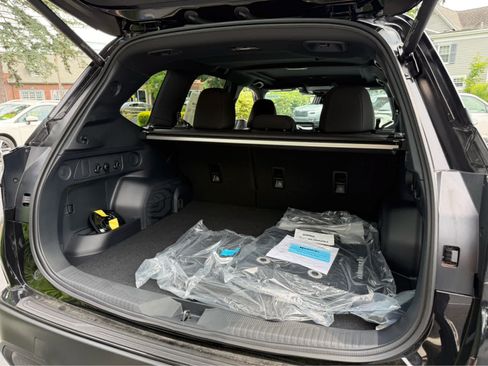 New 2026 Subaru Forester Premium AWD/4WD image 31