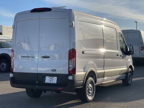 New 2026 Ford Transit 250 148 Medium Roof image 6