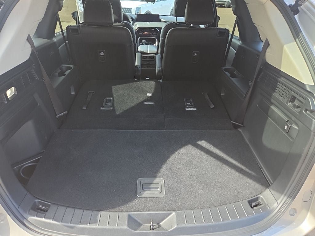 Used 2025 MAZDA CX-90 Plug-In Hybrid w/ Preferred AWD/4WD image 33