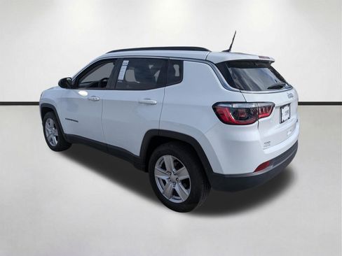 Used 2022 Jeep Compass Latitude image 6