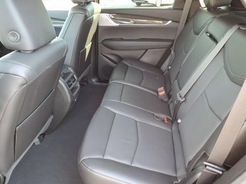 Certified 2025 Cadillac XT5 Sportv AWD/4WD image 7