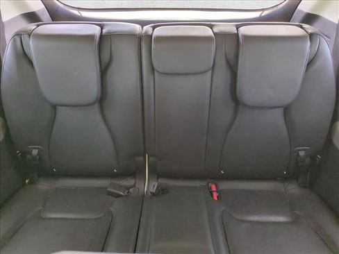 Used 2025 Kia Carnival image 20