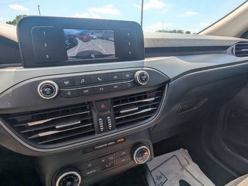 Used 2020 Ford Escape S FWD image 18