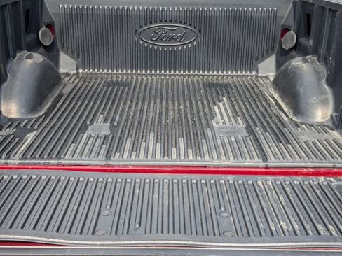 Used 2017 Ford F150 XLT w/ Trailer Tow Package RWD image 7