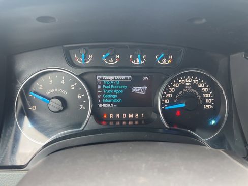 Used 2013 Ford F150 XLT w/ XTR Pkg image 32