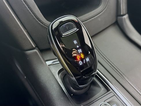 Used 2024 Cadillac XT6 Premium Luxury image 21