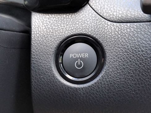 Certified 2026 Toyota Camry SE FWD image 25