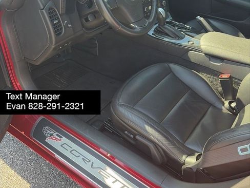 Used 2013 Chevrolet Corvette Coupe RWD image 10