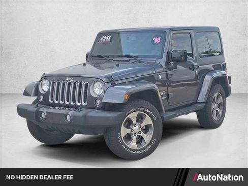 Used 2016 Jeep Wrangler Sahara w/ Connectivity Group AWD/4WD image 1