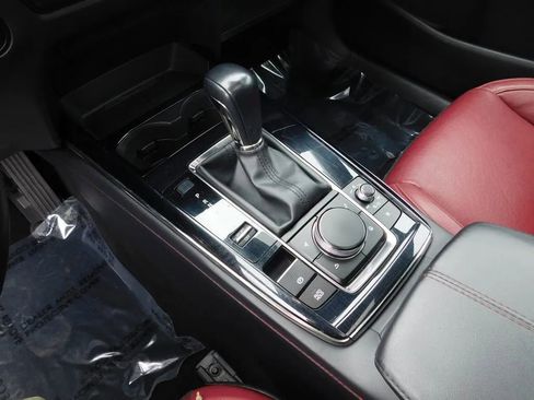 Used 2024 MAZDA CX-30 AWD 2.5 S w/ Preferred Package image 18