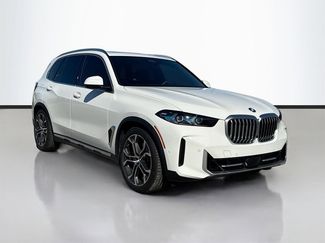 New 2025 BMW X5 xDrive50e w/ Climate Comfort Package video 2