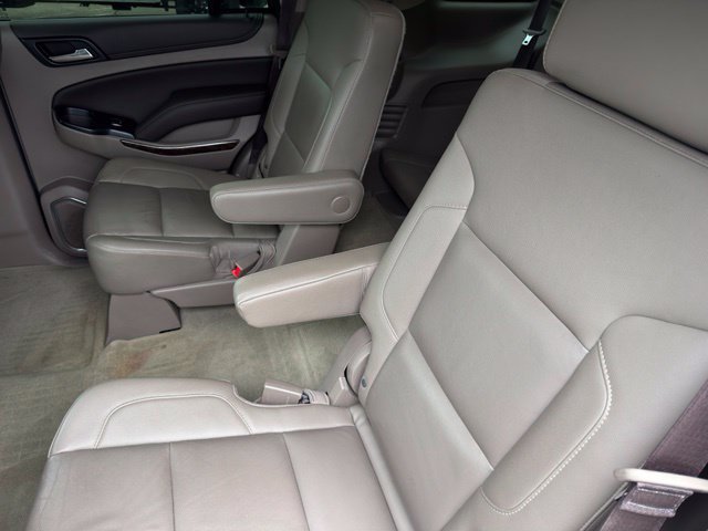 Used 2017 Chevrolet Tahoe LT w/ LT Signature Package AWD/4WD image 9