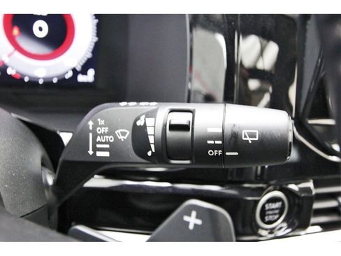 Certified 2024 Nissan Pathfinder Platinum image 16