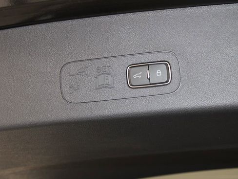 New 2026 Lincoln Aviator Reserve image 16