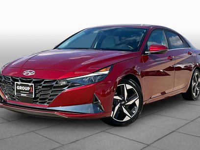 Used 2023 Hyundai Elantra Limited