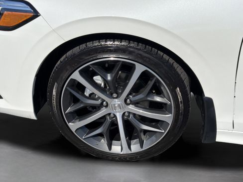 Used 2024 Honda Civic Touring image 13