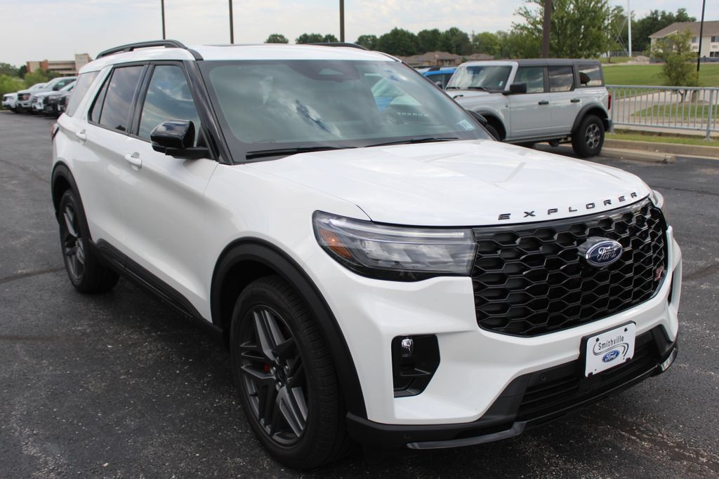 New 2026 Ford Explorer ST w/ Sun And Sound Package AWD/4WD image 7