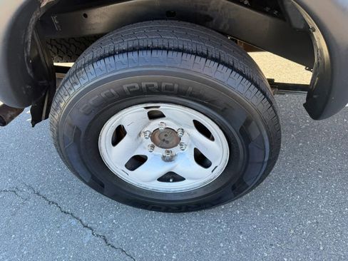 Used 2003 Toyota Tacoma PreRunner RWD image 28