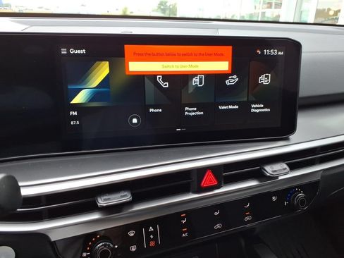 New 2026 Kia Sorento LX FWD image 16