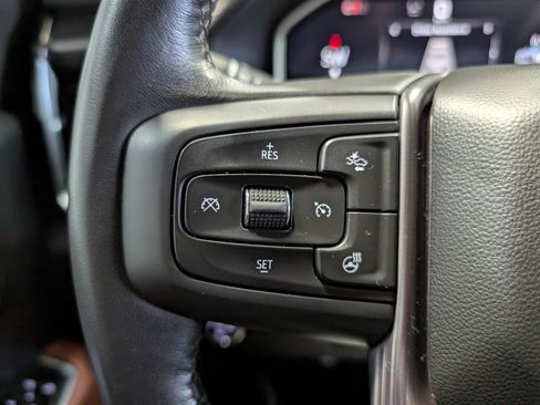 Used 2025 GMC Sierra 2500 Denali Ultimate AWD/4WD image 23