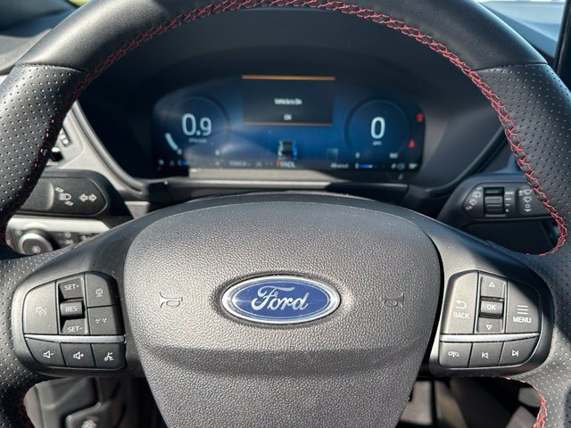 Used 2023 Ford Escape ST-Line Select w/ Tech Pack #2 AWD/4WD image 31